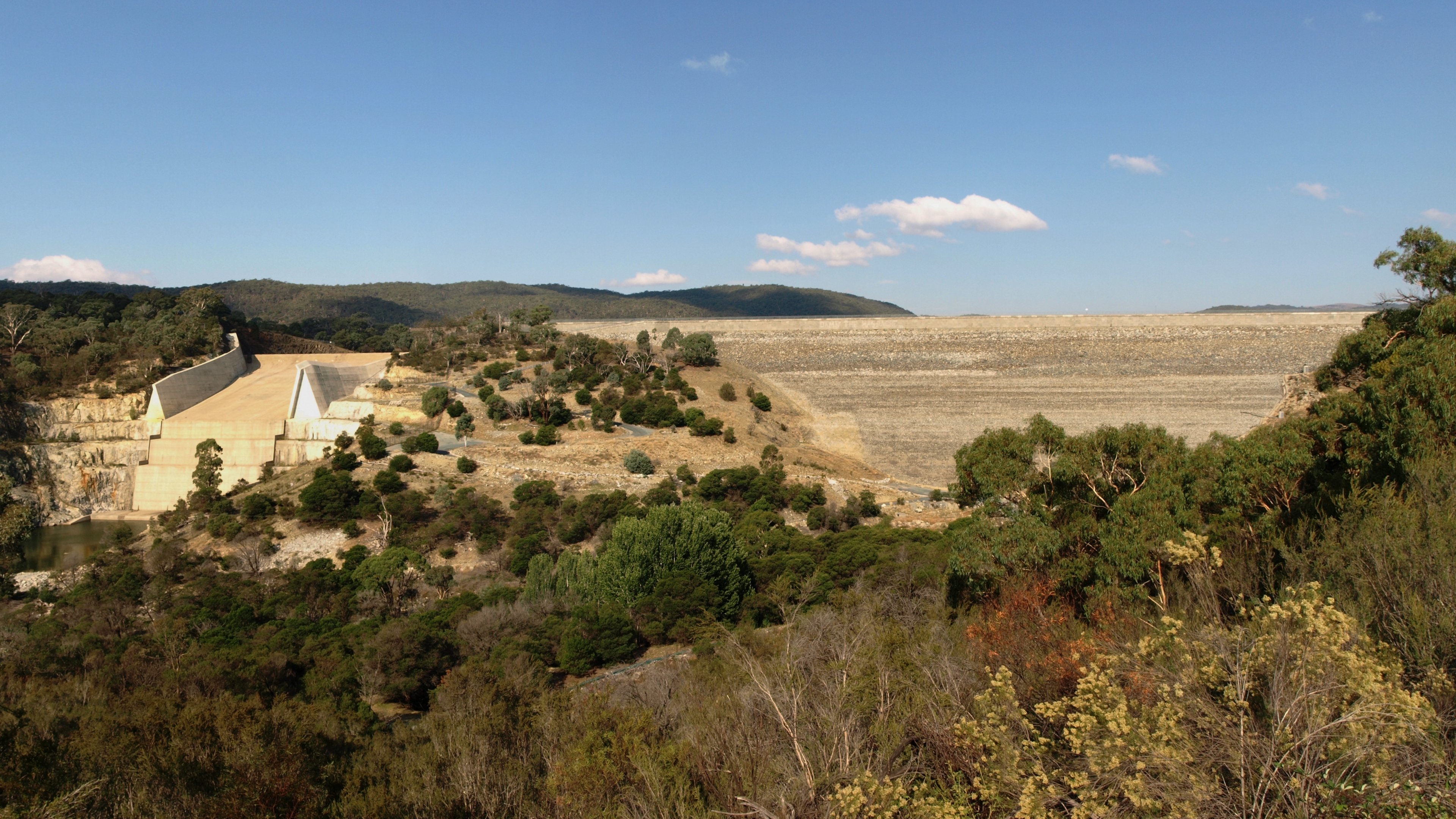 Googong Dam